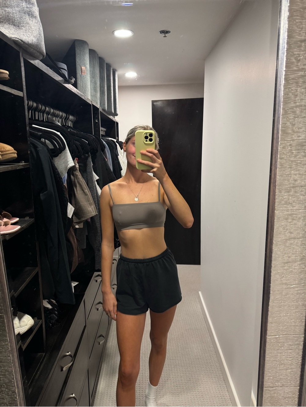 Aerie Offline Black Sweatshorts - SIZE XS